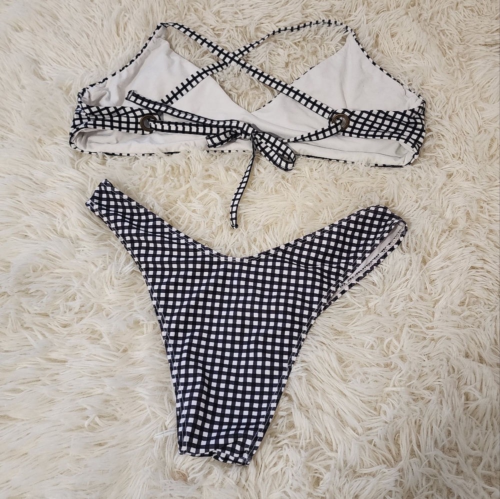 Roxy Beach Classics Reversible Fixed Triangle Bikini || High Leg Bottom - Picture 11 of 11